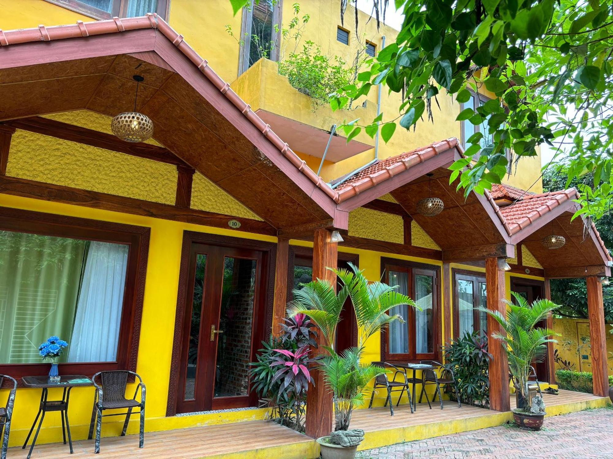 Papaya Bungalow & Rice Fields Apartment Нин Бин Екстериор снимка