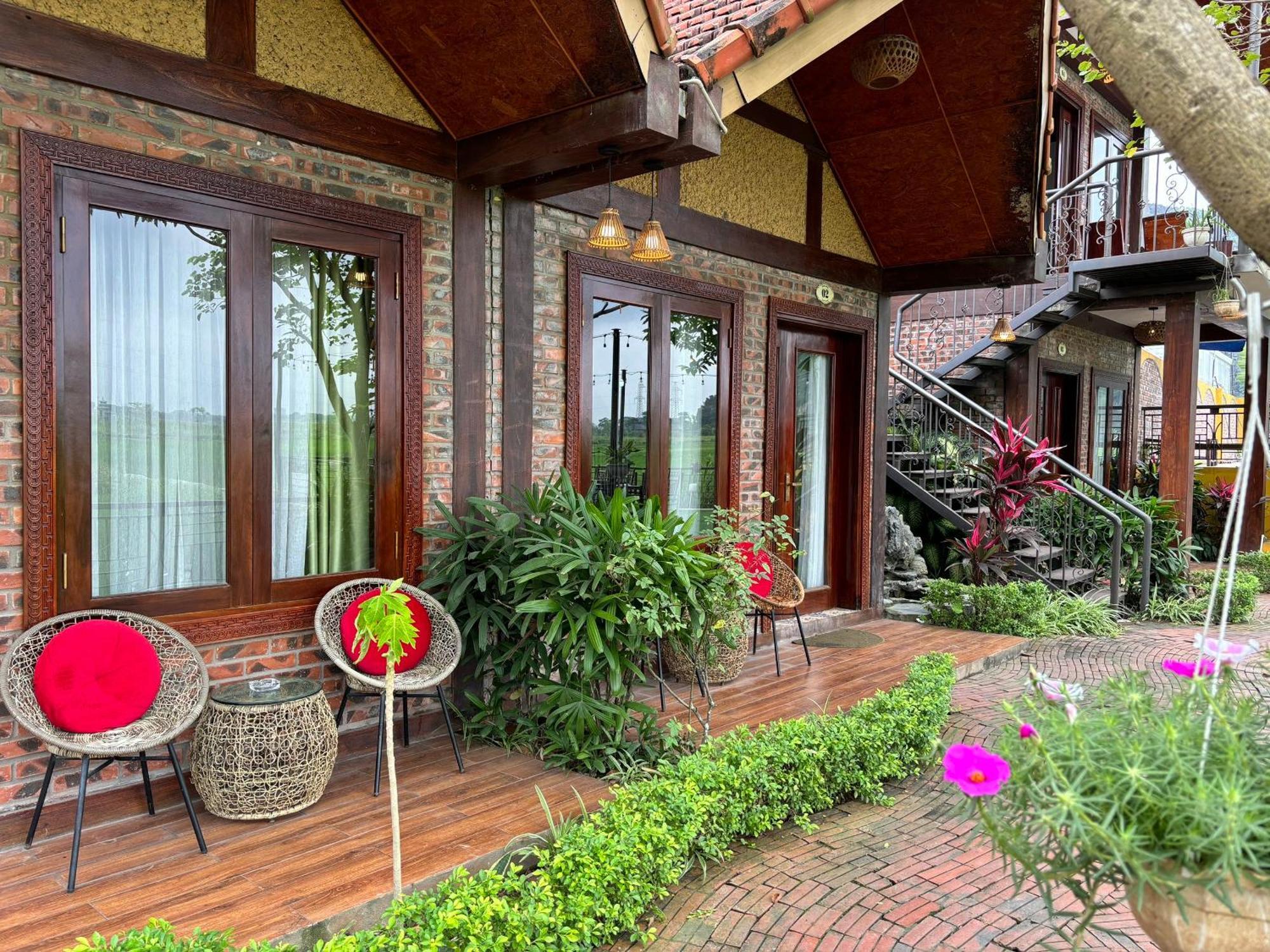 Papaya Bungalow & Rice Fields Apartment Нин Бин Екстериор снимка