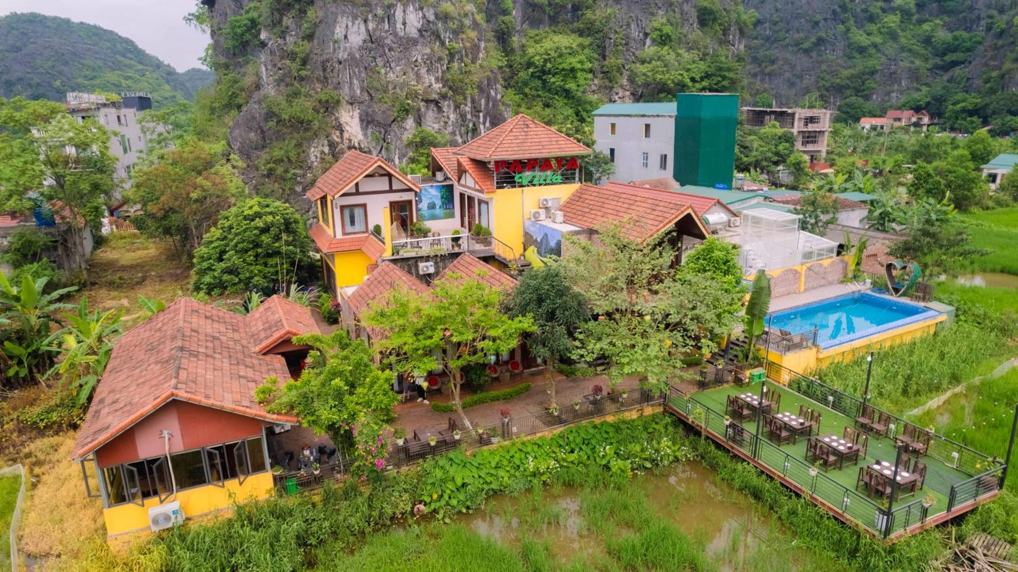 Papaya Bungalow & Rice Fields Apartment Нин Бин Екстериор снимка