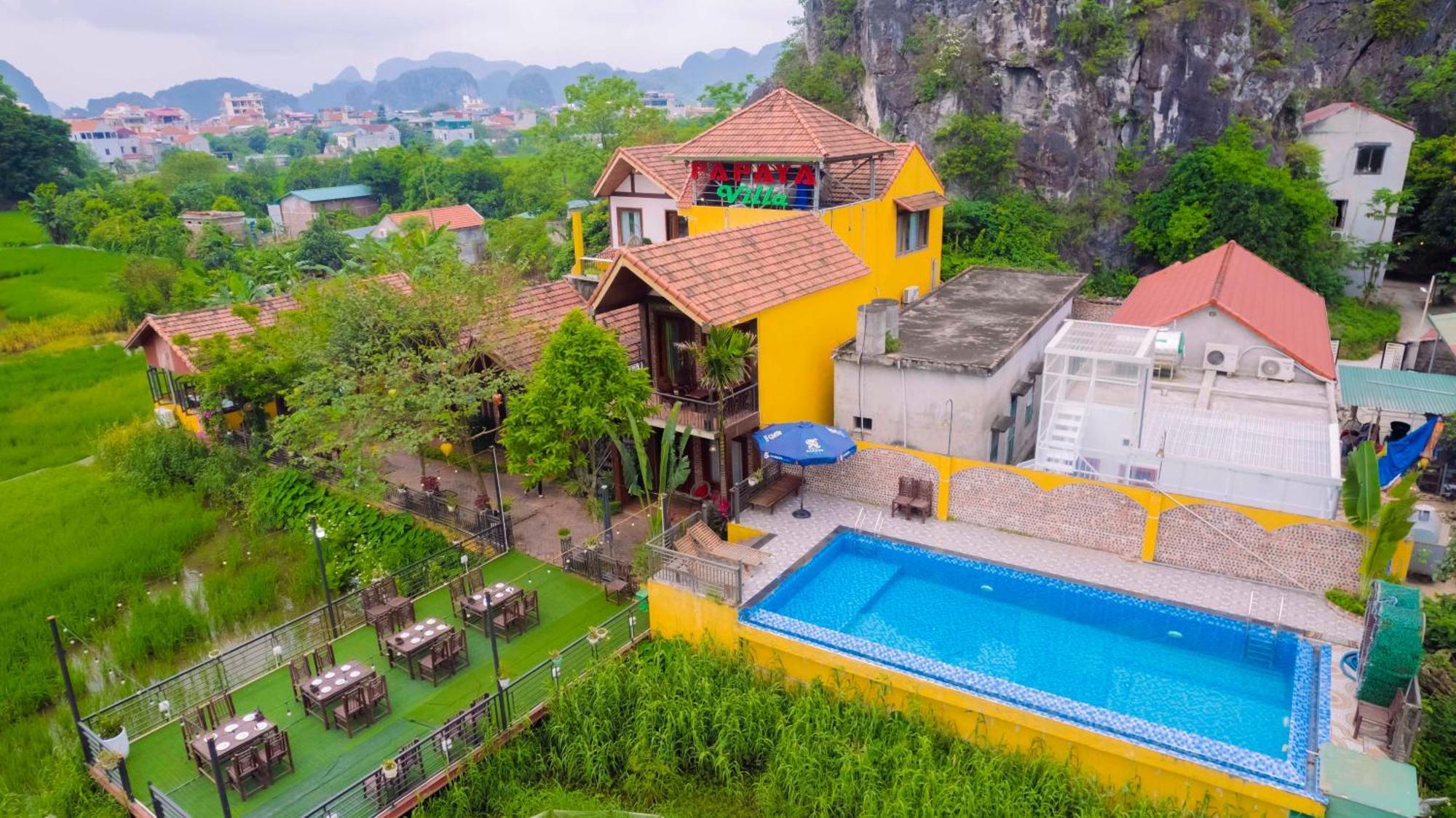 Papaya Bungalow & Rice Fields Apartment Нин Бин Екстериор снимка